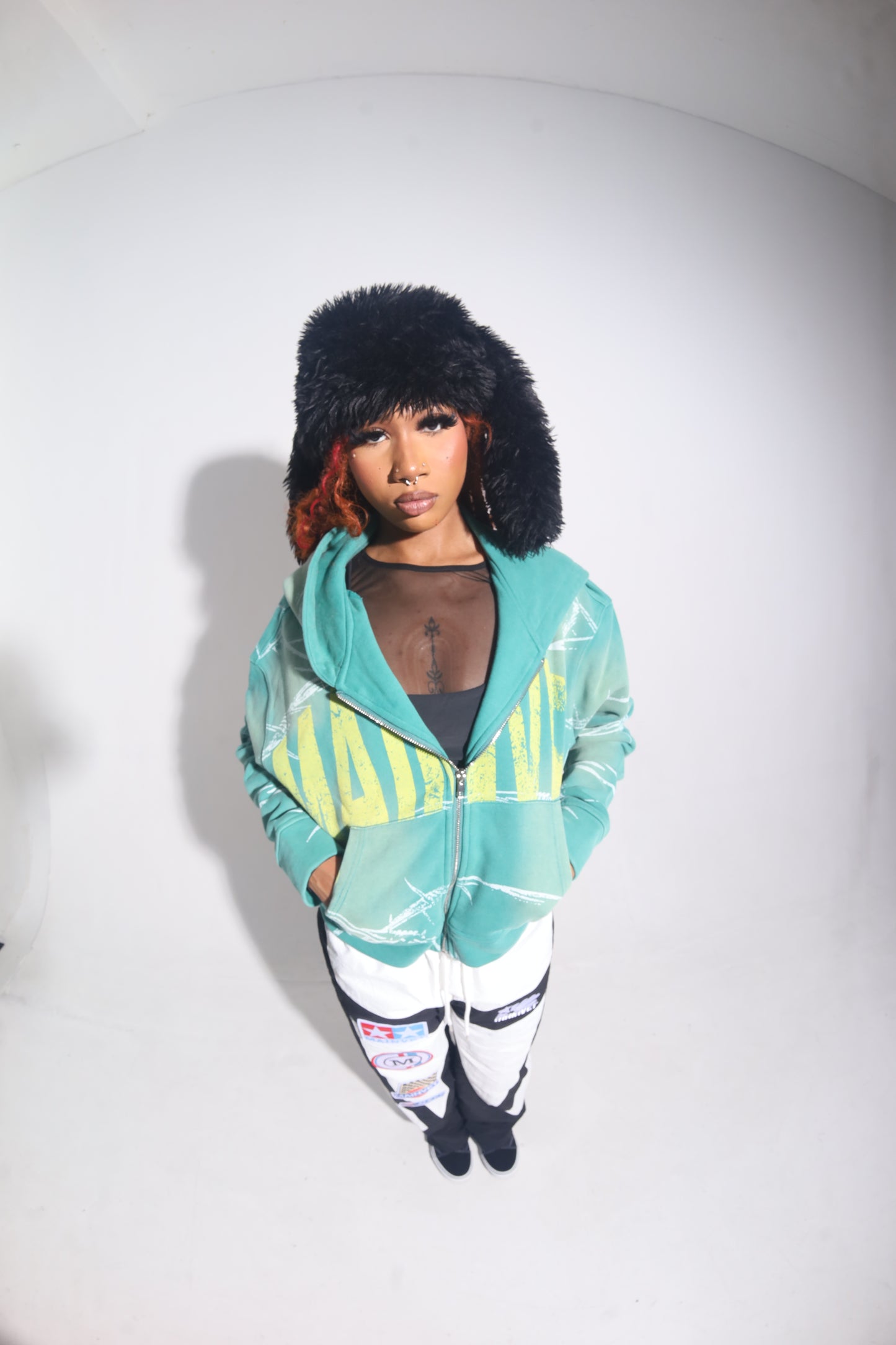 WIRE HOODIE